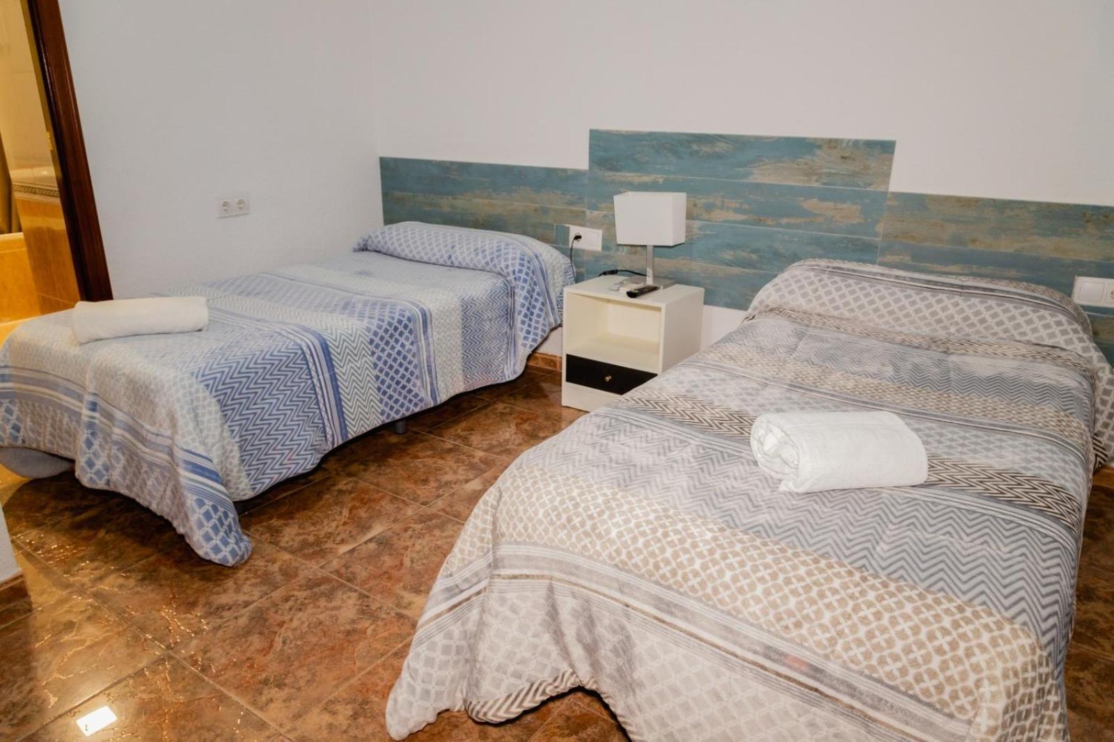 Pensión La Florida 19 Jaén Exterior foto